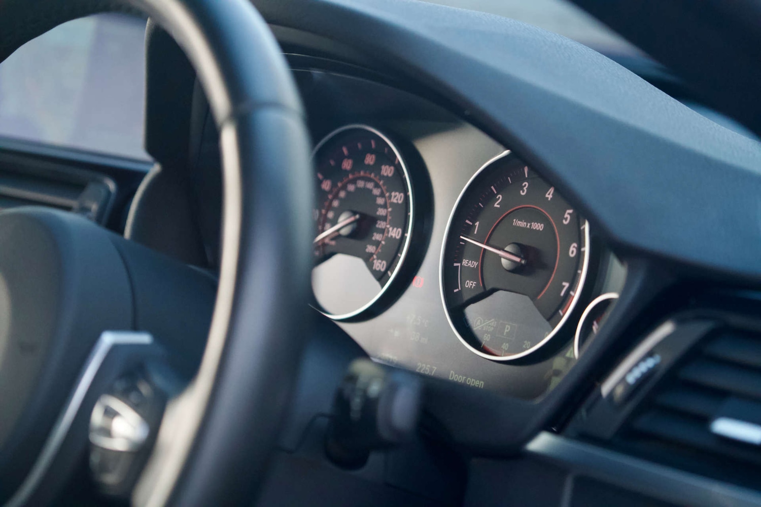 Used BMW 4 Series 2015 for sale - 76969200: Photo 29