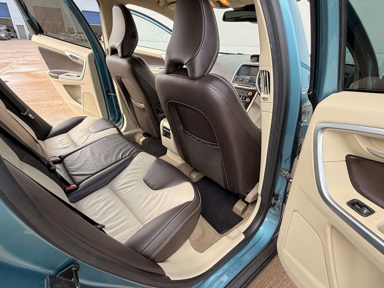 Used Volvo XC60 2008 for sale - 77187830: Photo 12