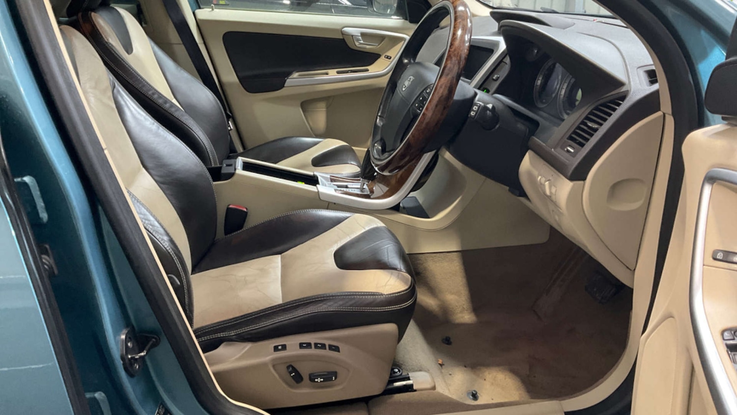 Used Volvo XC60 2008 for sale - 77187830: Photo 5