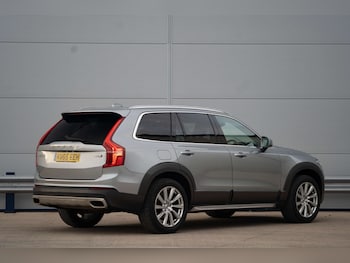 Used Volvo XC90 2015 for sale - 76859428: Photo