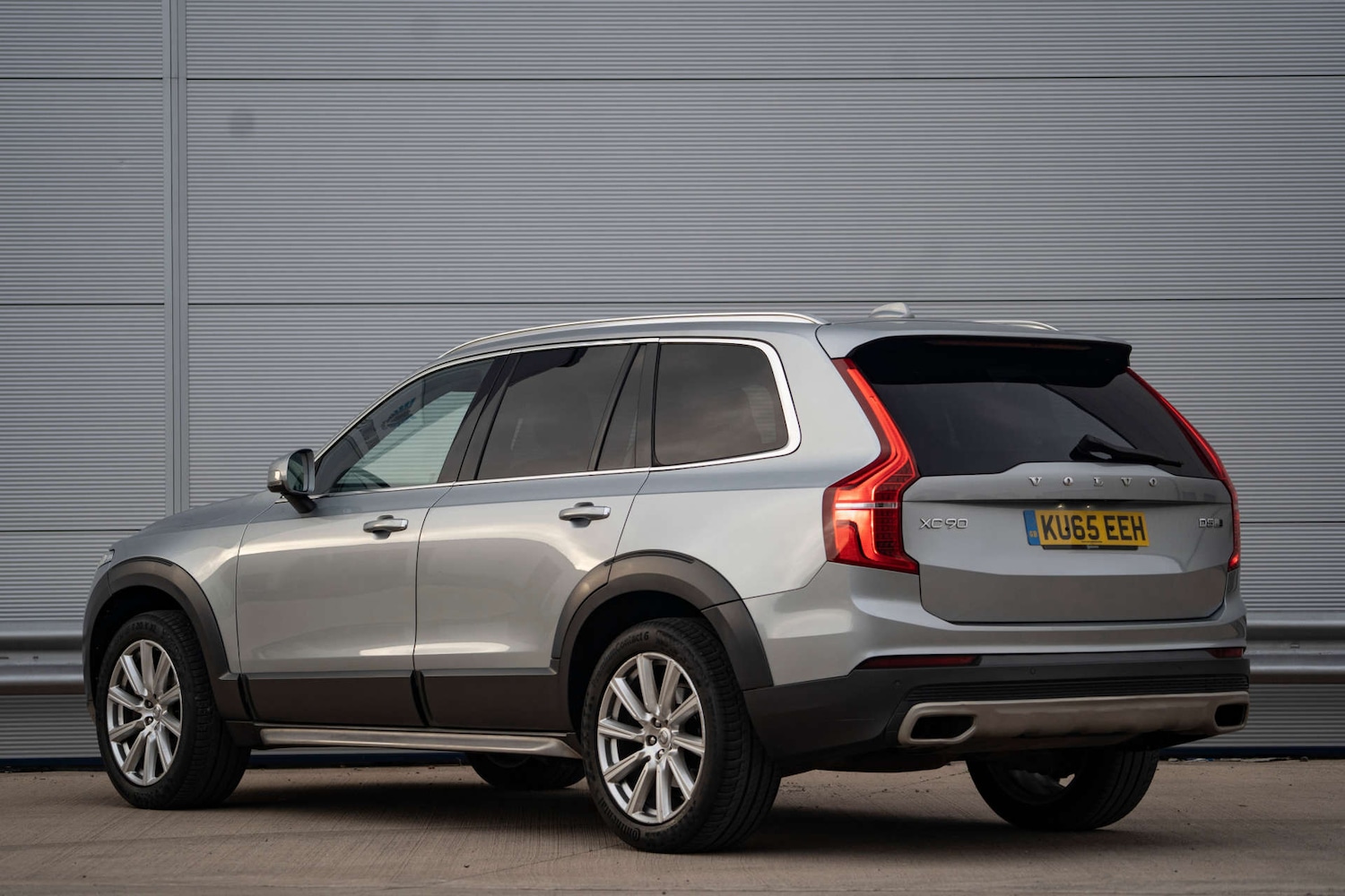 Used Volvo XC90 2015 for sale - 76859428: Photo 4