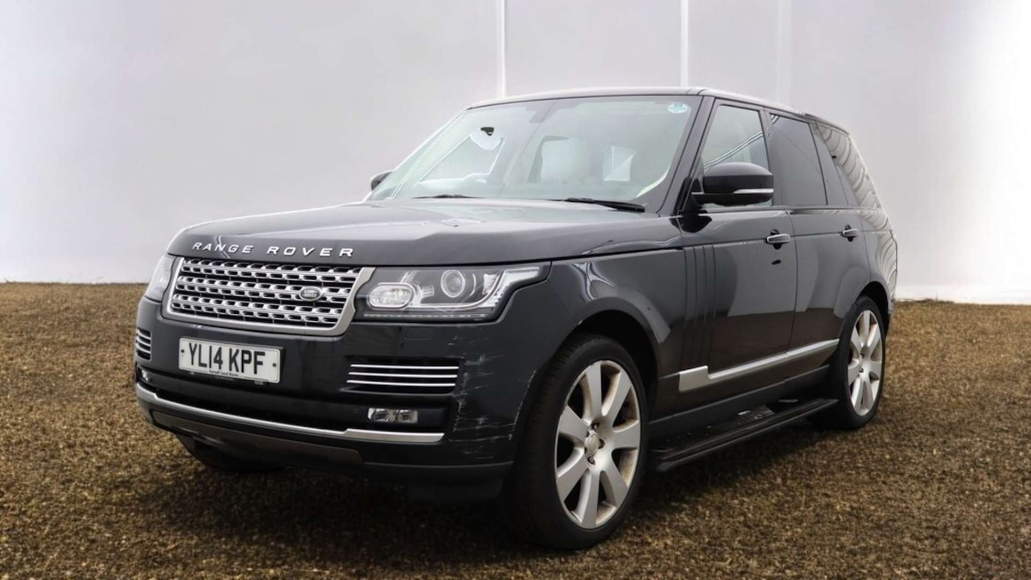 Used Land Rover Range Rover 2014 for sale - 76720230: Photo 2
