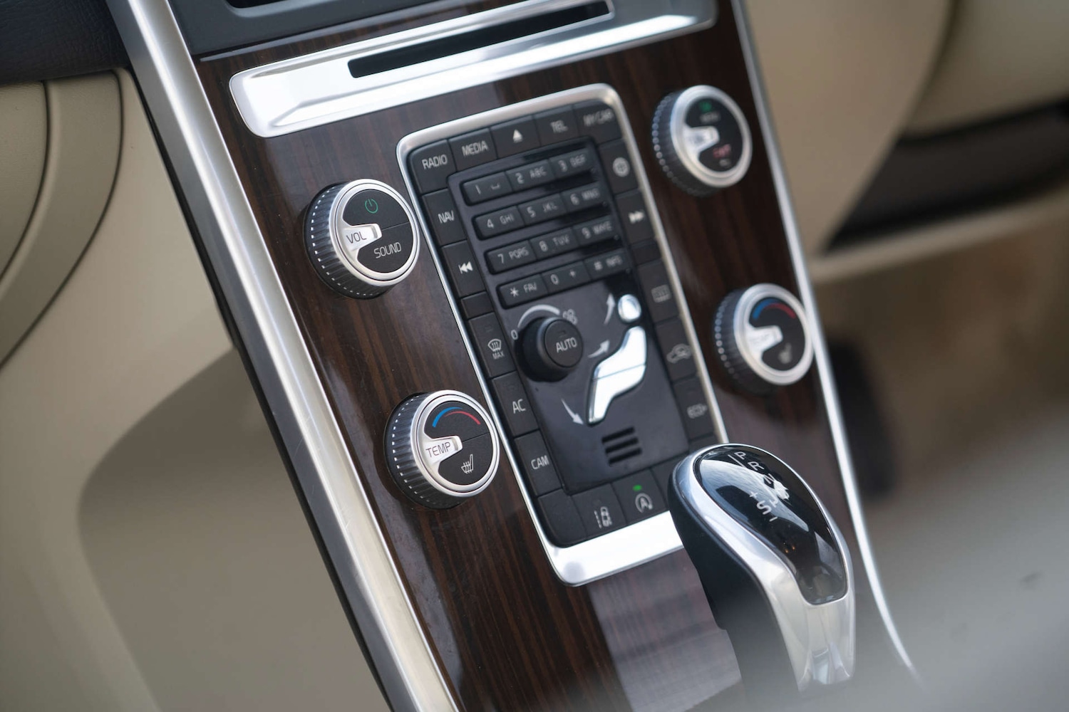 Used Volvo XC60 2015 for sale - 76720221: Photo 22