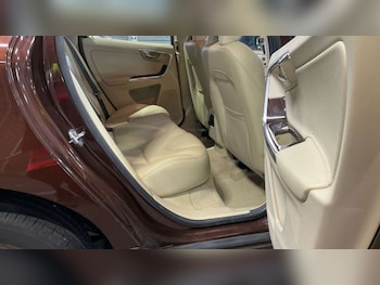 Used Volvo XC60 2015 for sale - 76720221: Photo