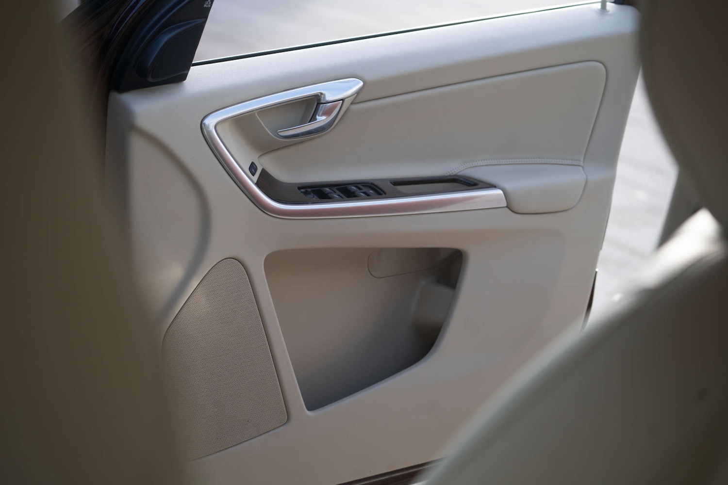 Used Volvo XC60 2015 for sale - 76720221: Photo 45