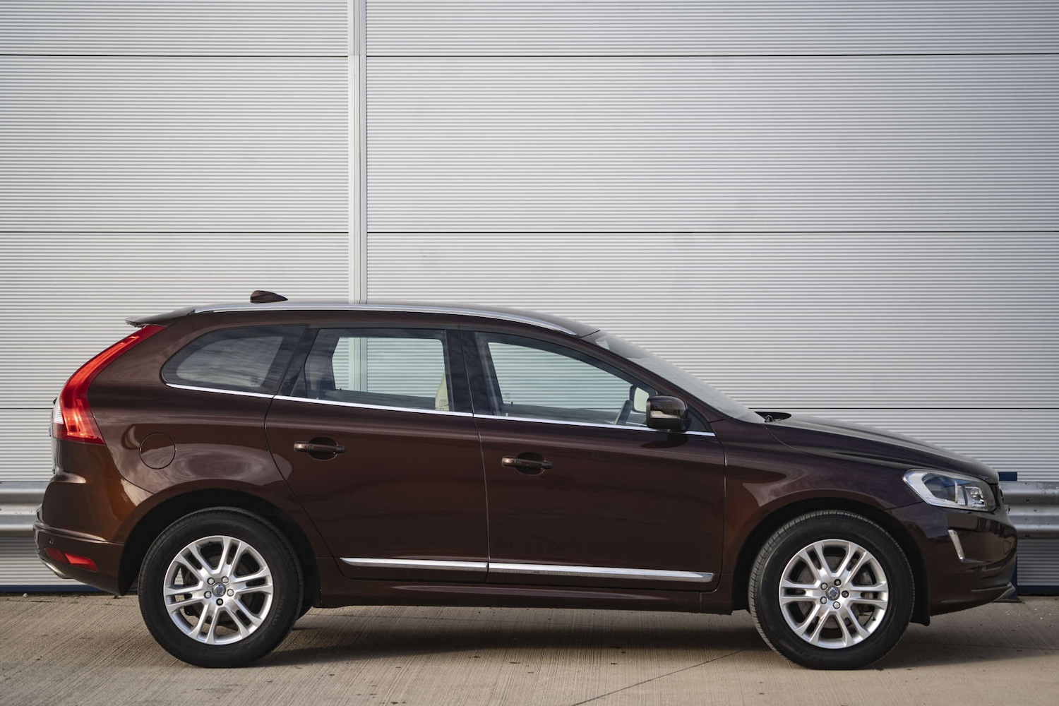 Used Volvo XC60 2015 for sale - 76720221: Photo 57