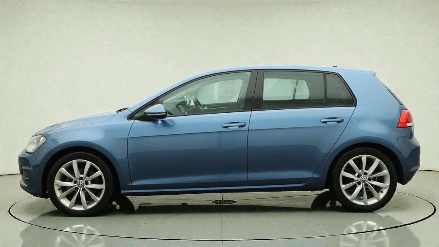 Used Volkswagen Golf 2013 for sale - 77136385: Photo 12