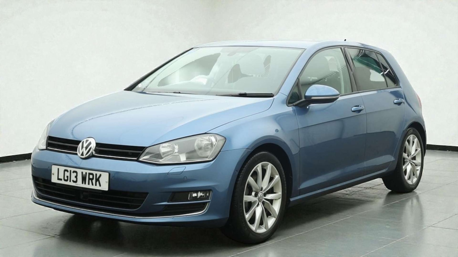 Used Volkswagen Golf 2013 for sale - 77136385: Photo 2