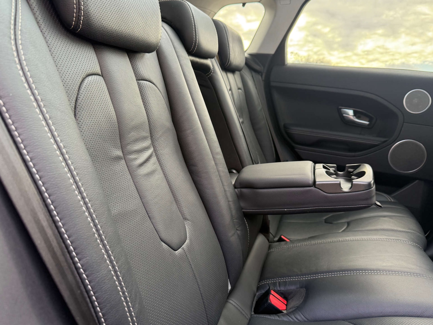 Used Land Rover Range Rover Evoque 2015 for sale - 76720209: Photo 12