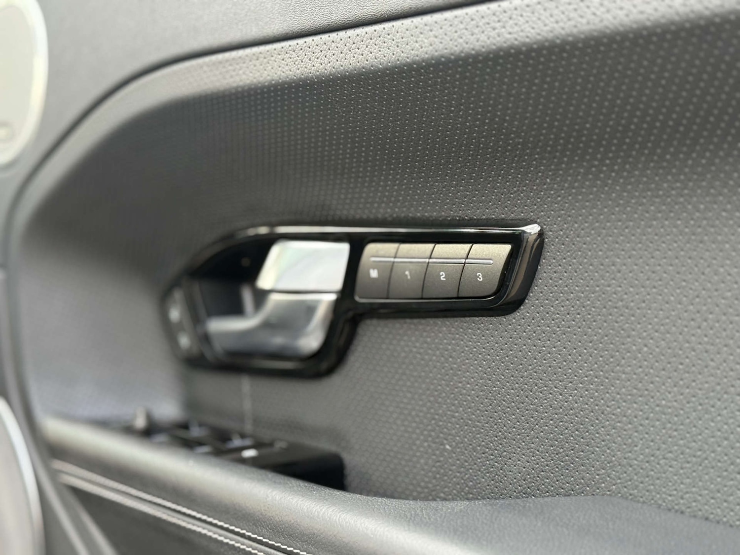 Used Land Rover Range Rover Evoque 2015 for sale - 76720209: Photo 17