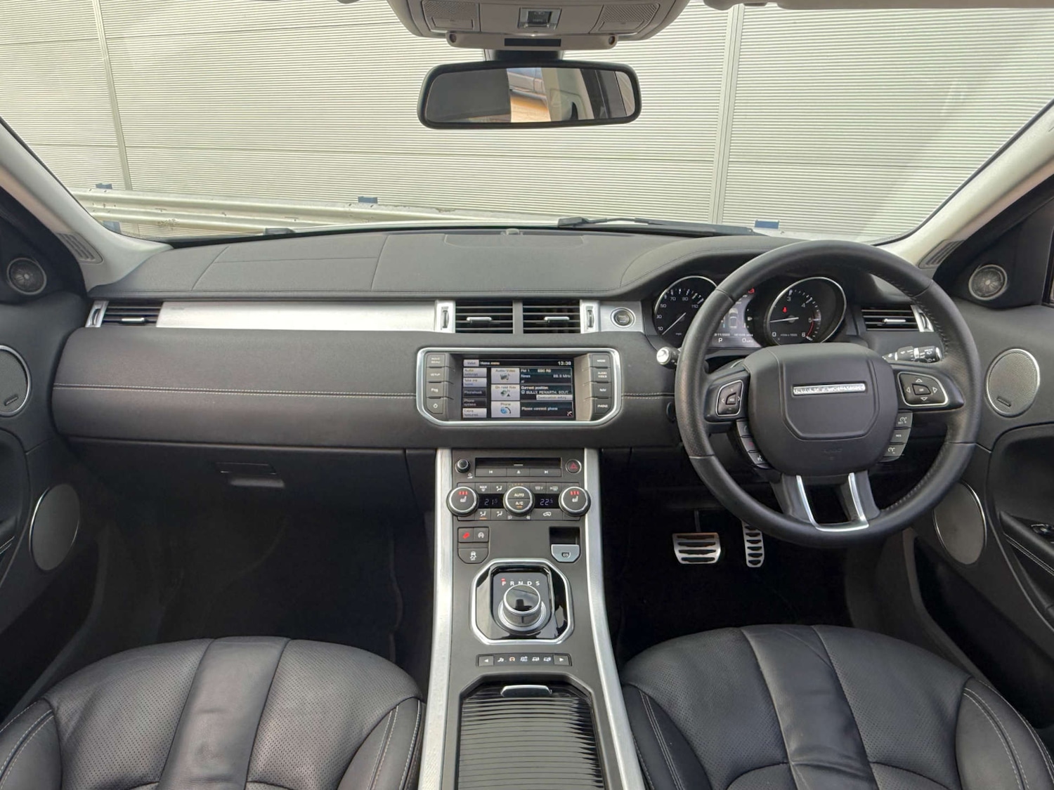 Used Land Rover Range Rover Evoque 2015 for sale - 76720209: Photo 28