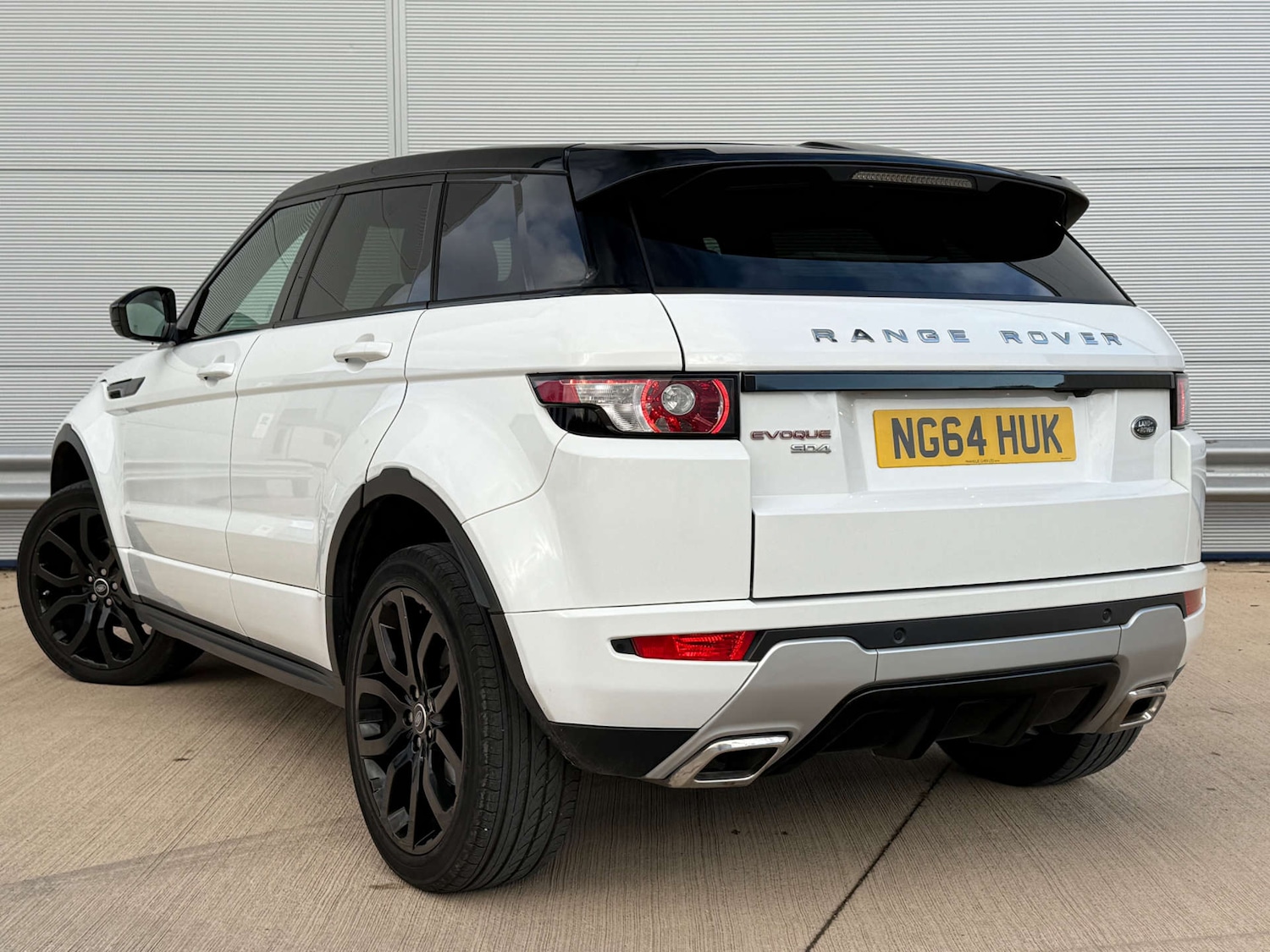 Used Land Rover Range Rover Evoque 2015 for sale - 76720209: Photo 3