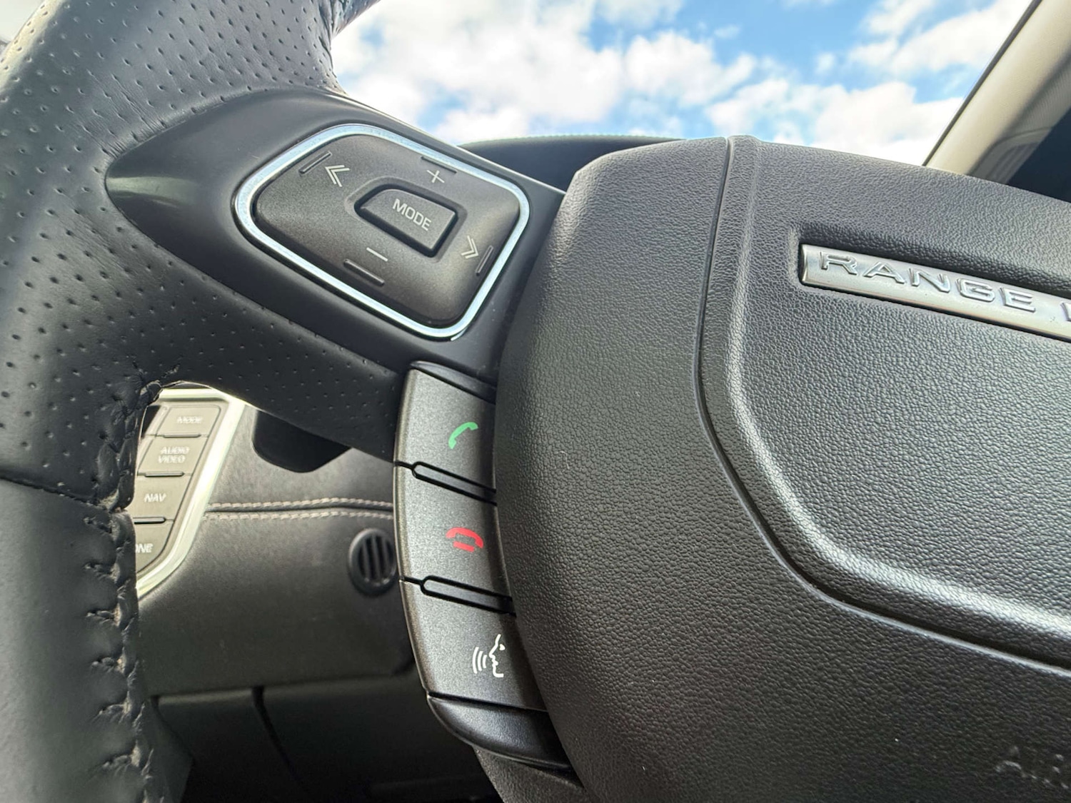 Used Land Rover Range Rover Evoque 2015 for sale - 76720209: Photo 43