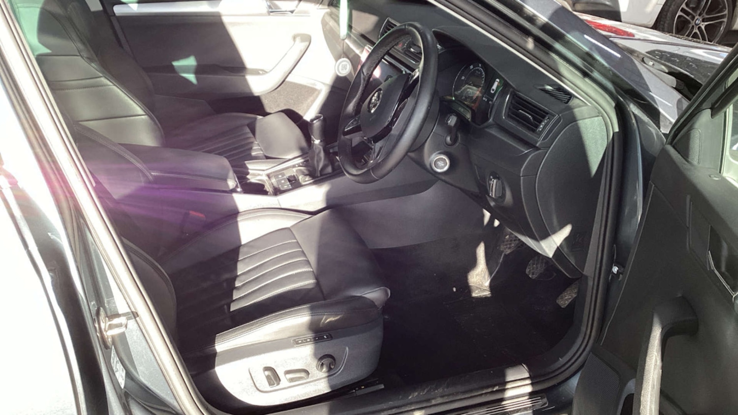 Used Skoda Superb 2018 for sale - 77306812: Photo 10