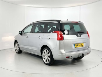 Used Peugeot 5008 2015 for sale - 78849110: Photo