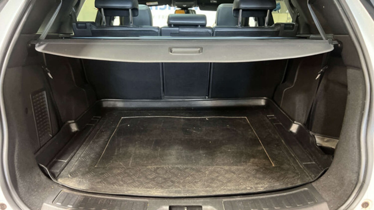 Used Land Rover Discovery Sport 2015 for sale - 78198809: Photo 10