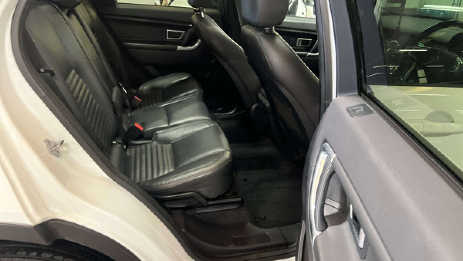 Used Land Rover Discovery Sport 2015 for sale - 78198809: Photo 6