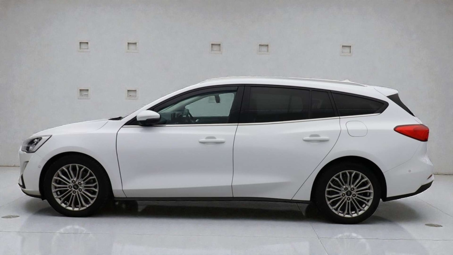 Used Ford Focus 2019 for sale - 77136383: Photo 12