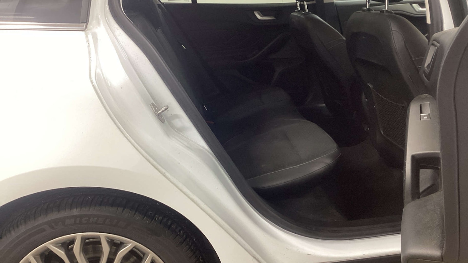 Used Ford Focus 2019 for sale - 77136383: Photo 9