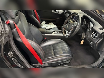 Used Mercedes-Benz SLK 2011 for sale - 78502929: Photo