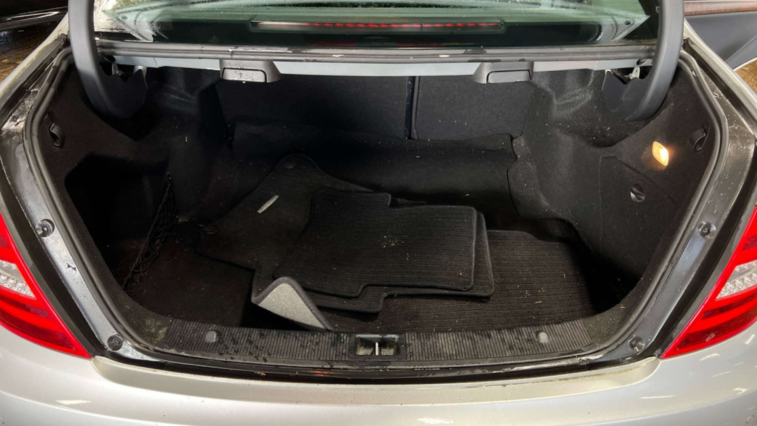 Used Mercedes-Benz C Class 2012 for sale - 77545051: Photo 9