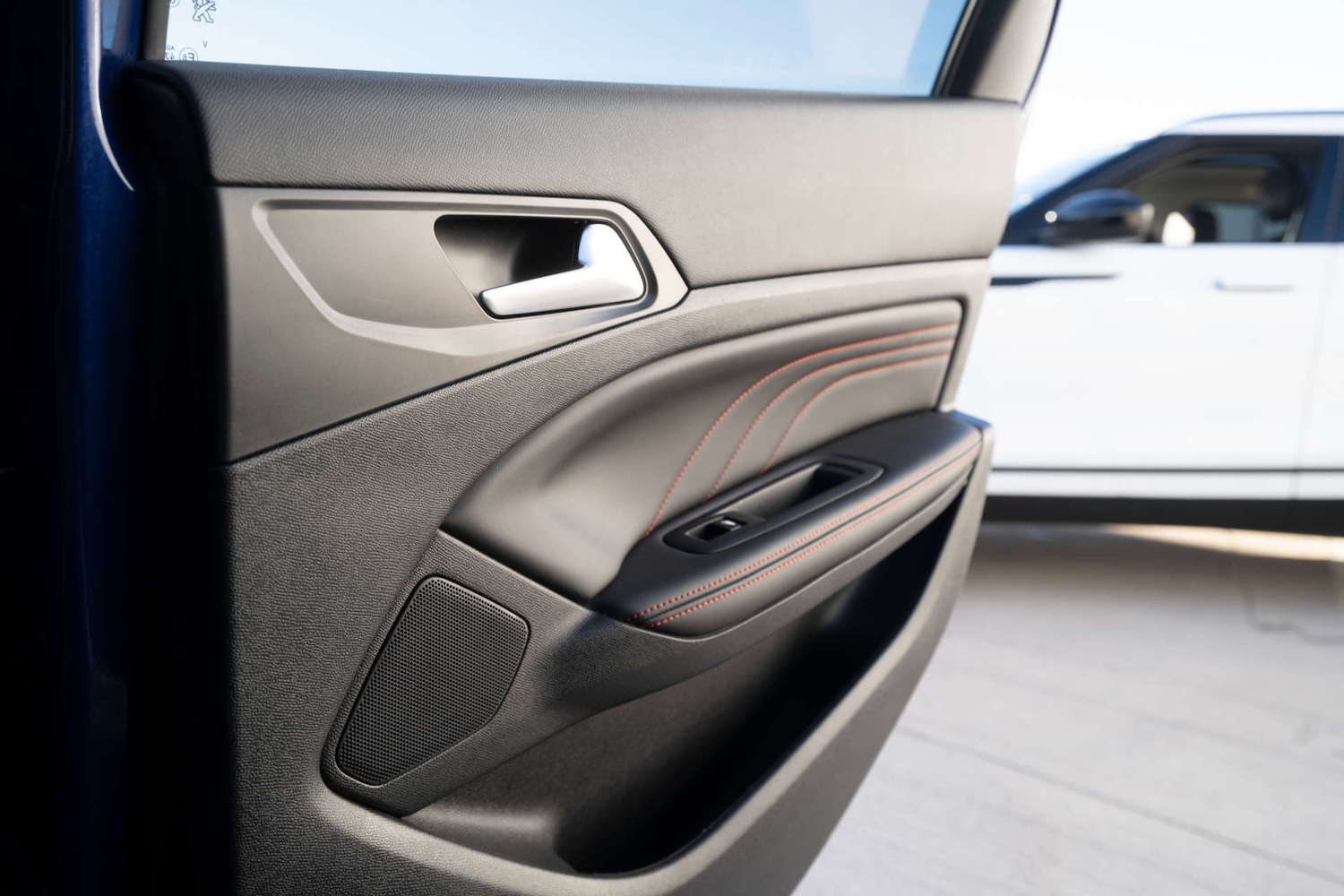 Used Peugeot 308 2016 for sale - 77025218: Photo 26