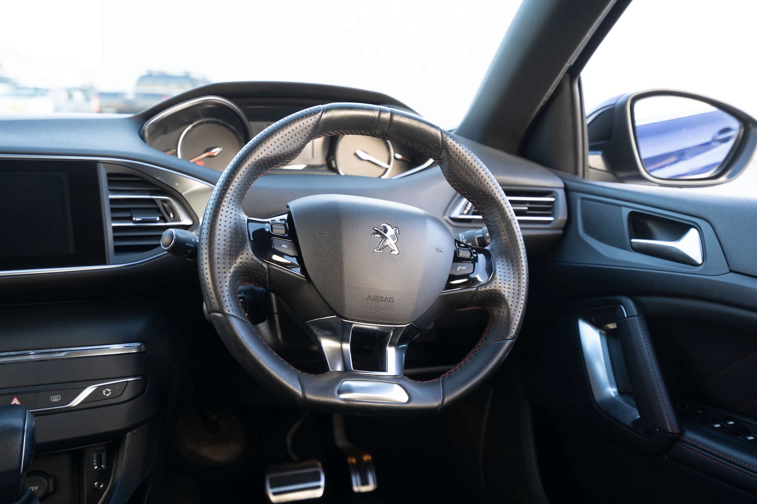 Used Peugeot 308 2016 for sale - 76720222: Photo 25