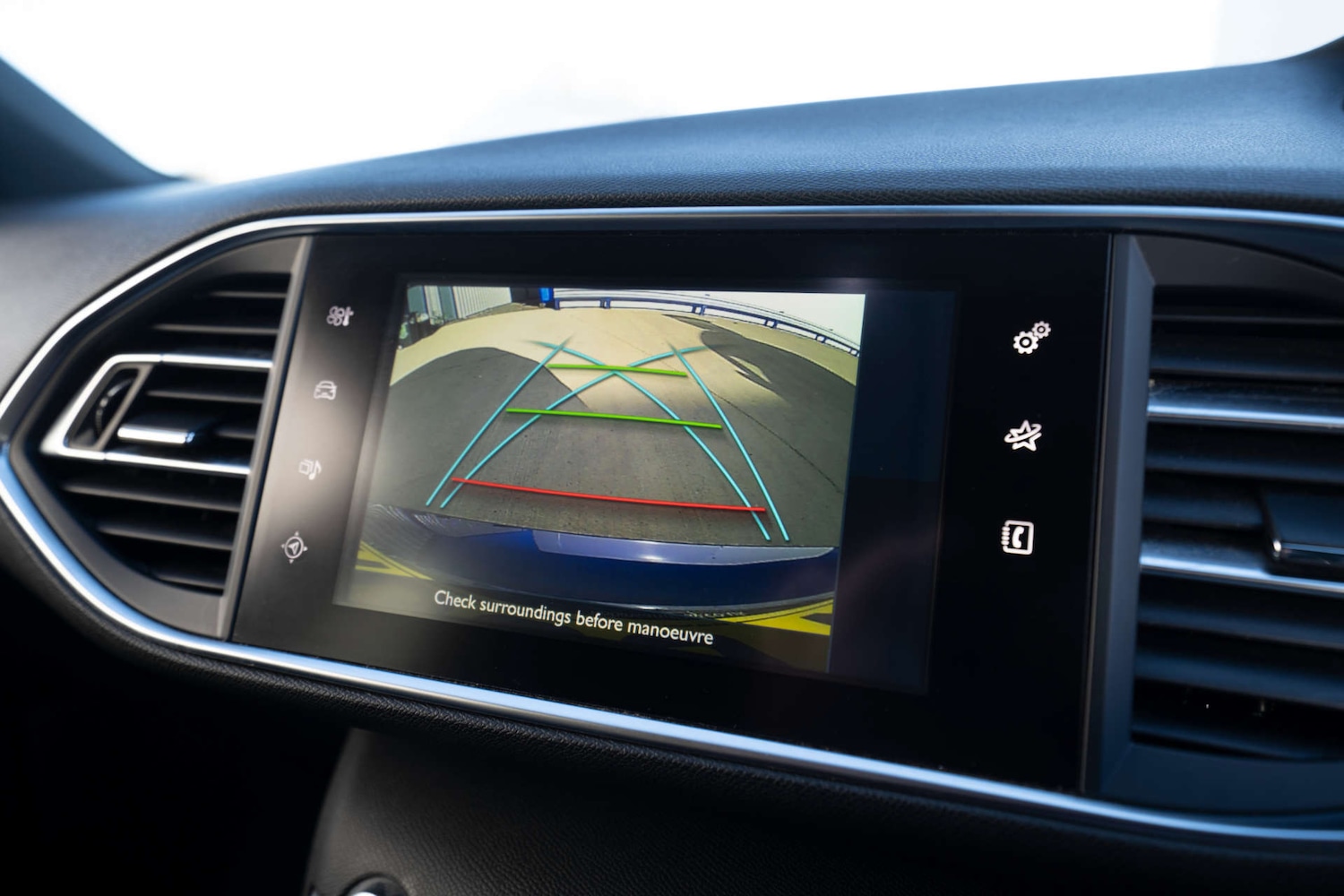 Used Peugeot 308 2016 for sale - 76720222: Photo 30