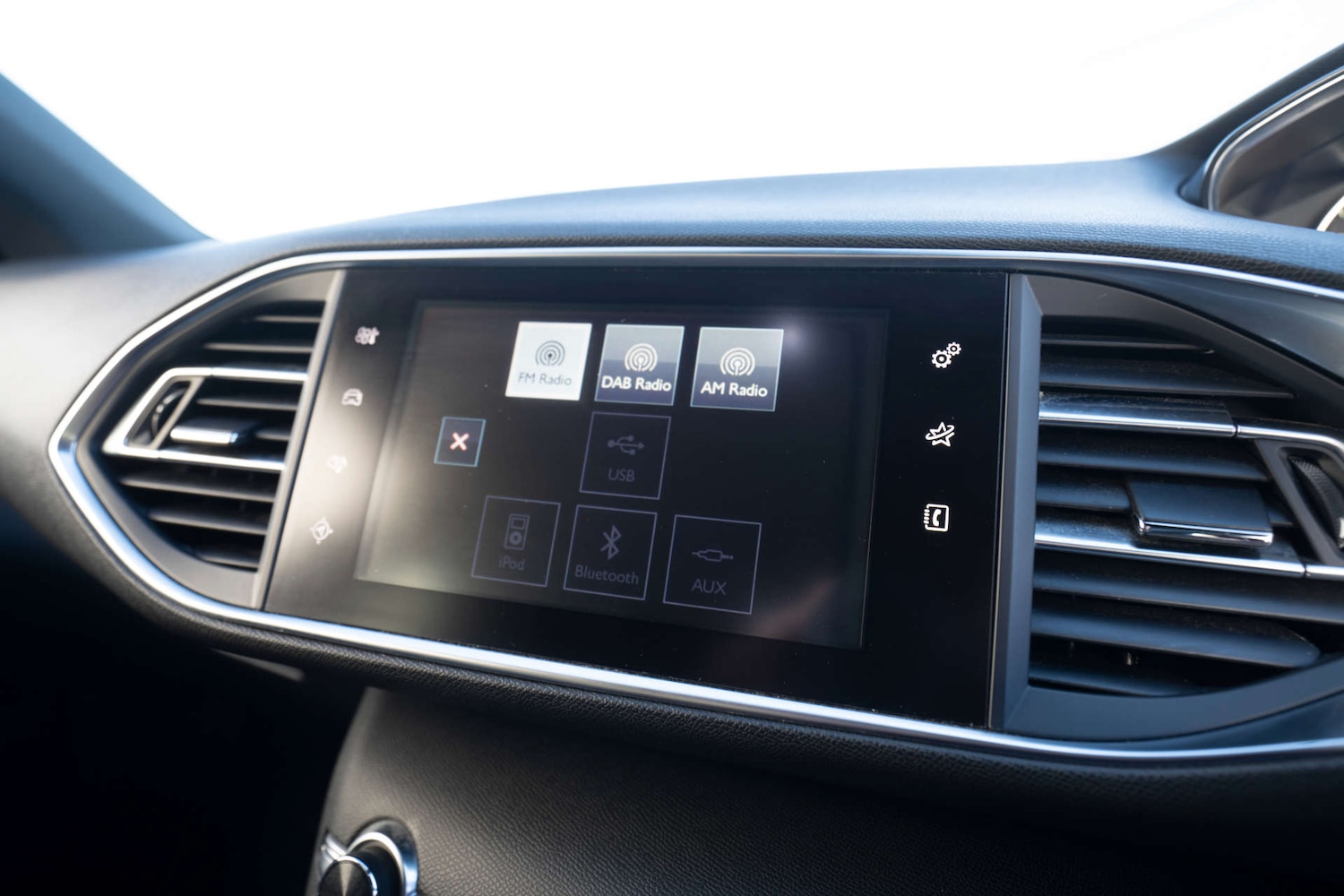 Used Peugeot 308 2016 for sale - 76720222: Photo 39