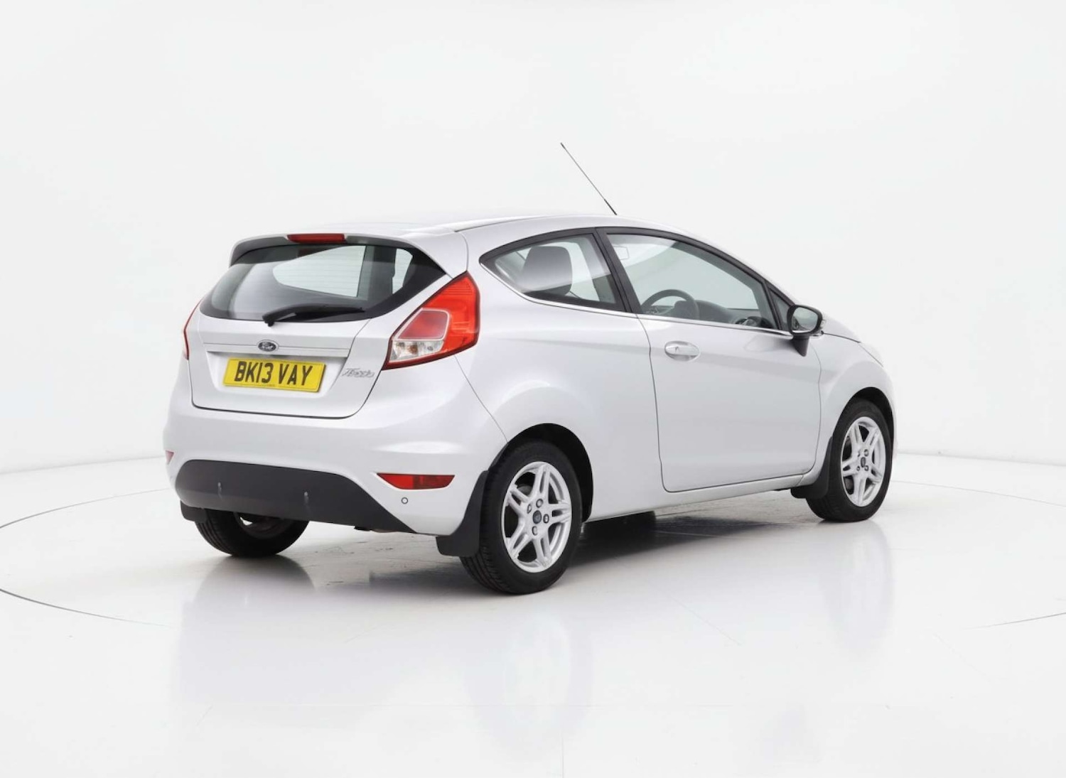 Used Ford Fiesta 2013 for sale - 78045053: Photo 4