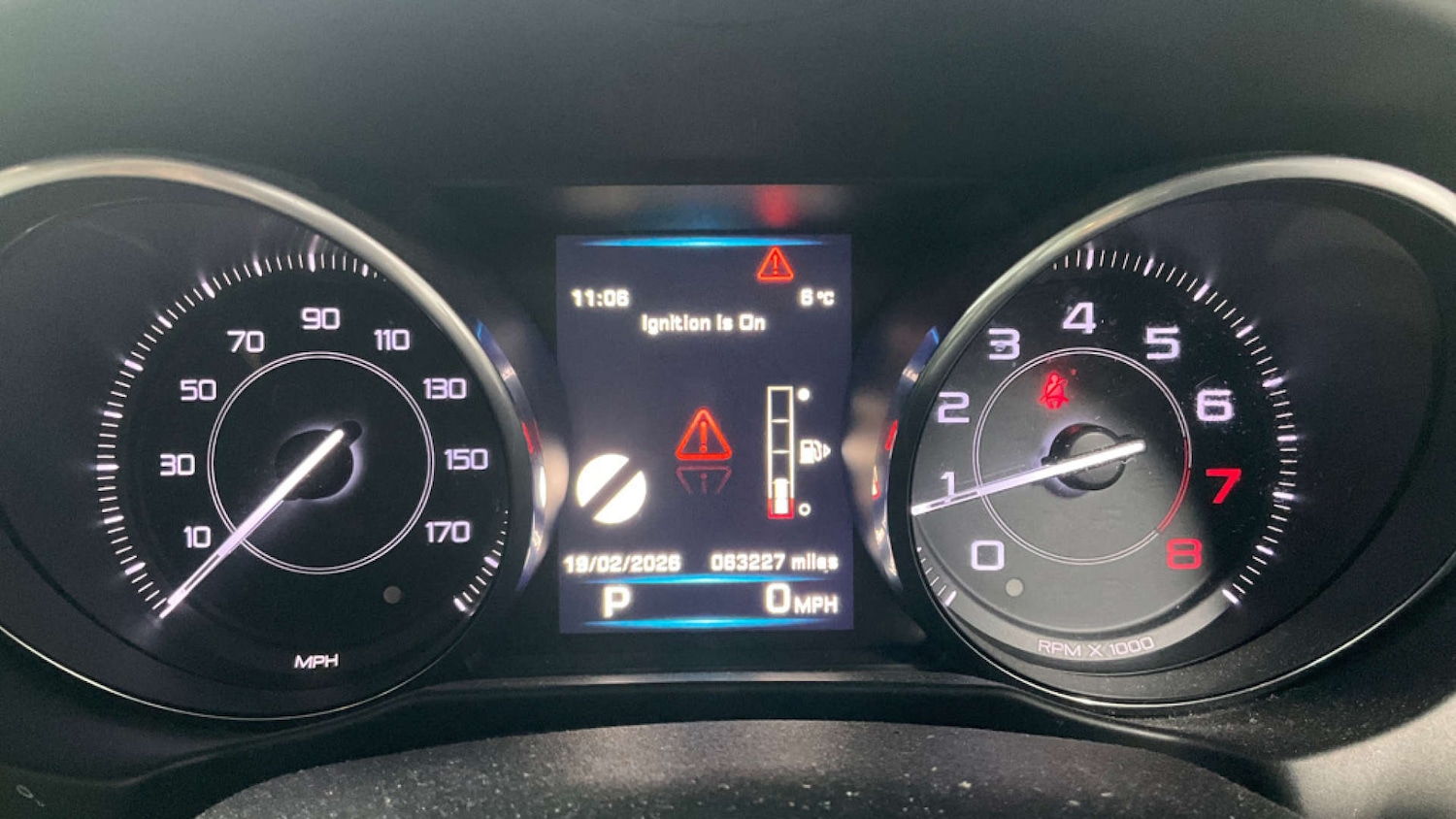 Used Jaguar XE 2015 for sale - 77818777: Photo 9