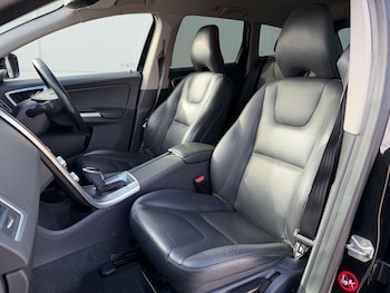 Used Volvo XC60 2017 for sale - 78041790: Photo