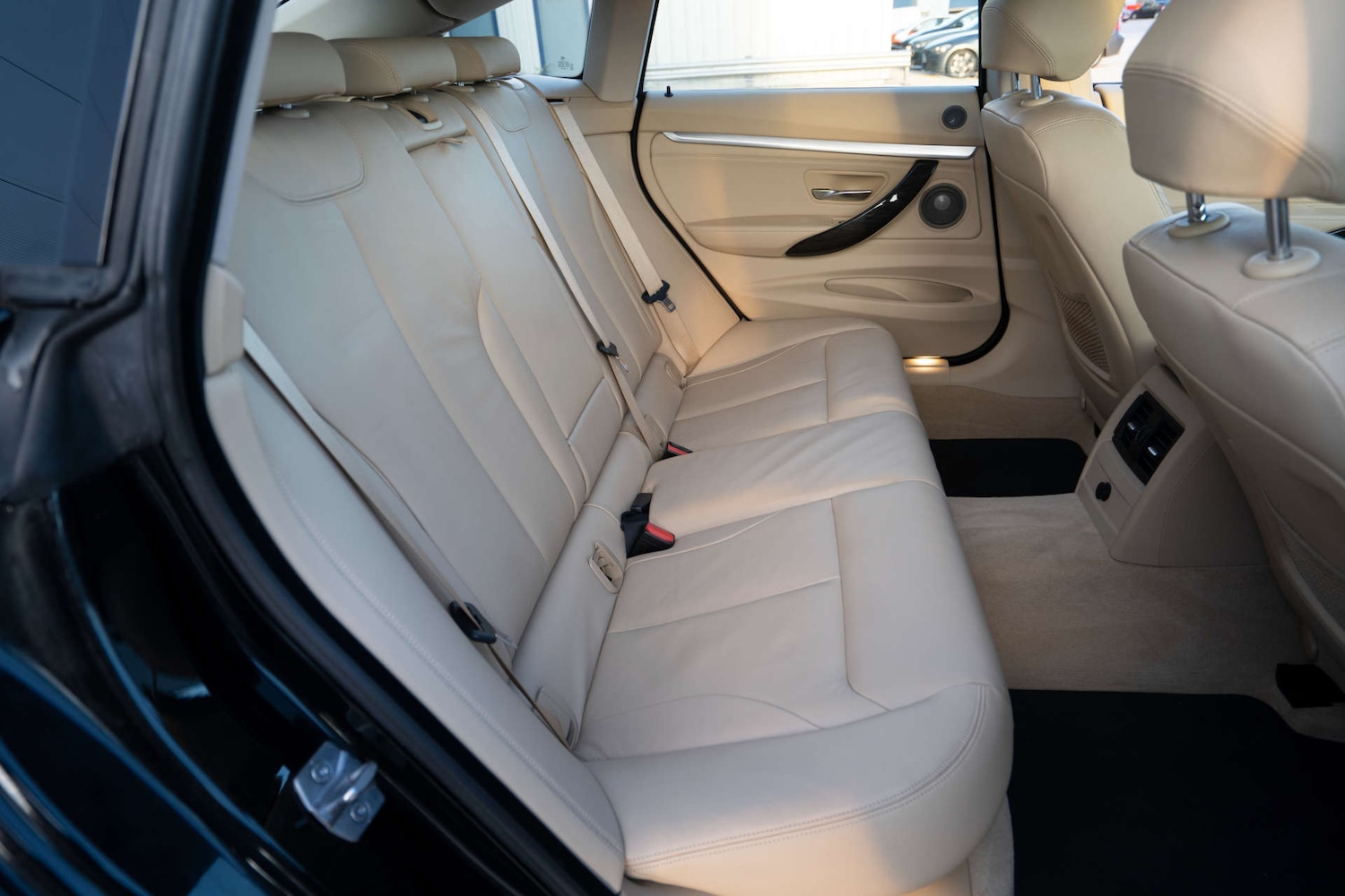 Used BMW 3 Series 2013 for sale - 76720233: Photo 10