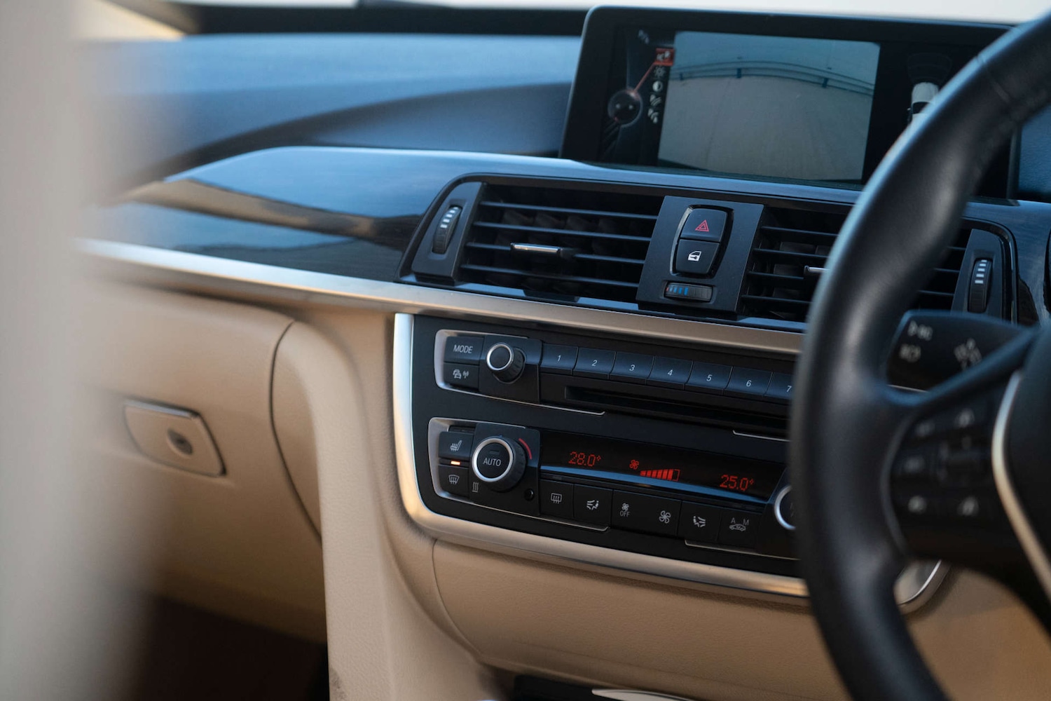 Used BMW 3 Series 2013 for sale - 76720233: Photo 24