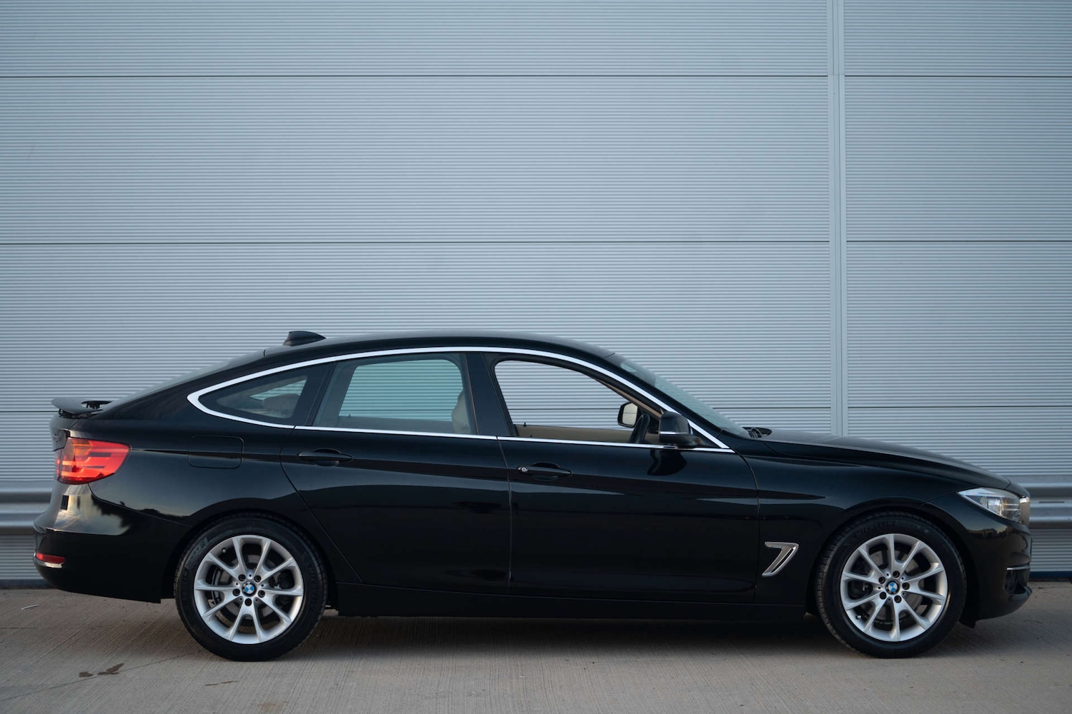 Used BMW 3 Series 2013 for sale - 76720233: Photo 5