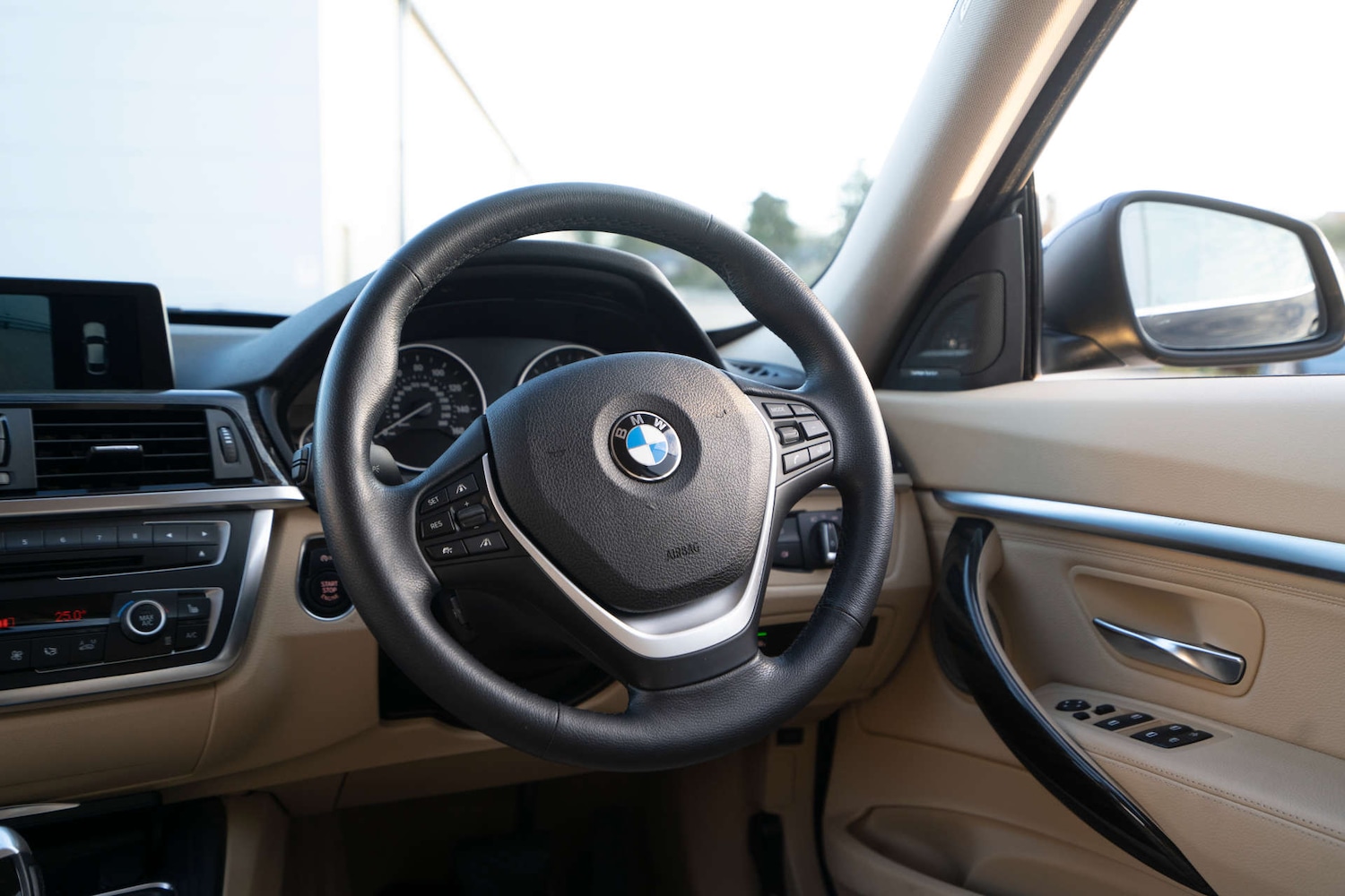 Used BMW 3 Series 2013 for sale - 76720233: Photo 50