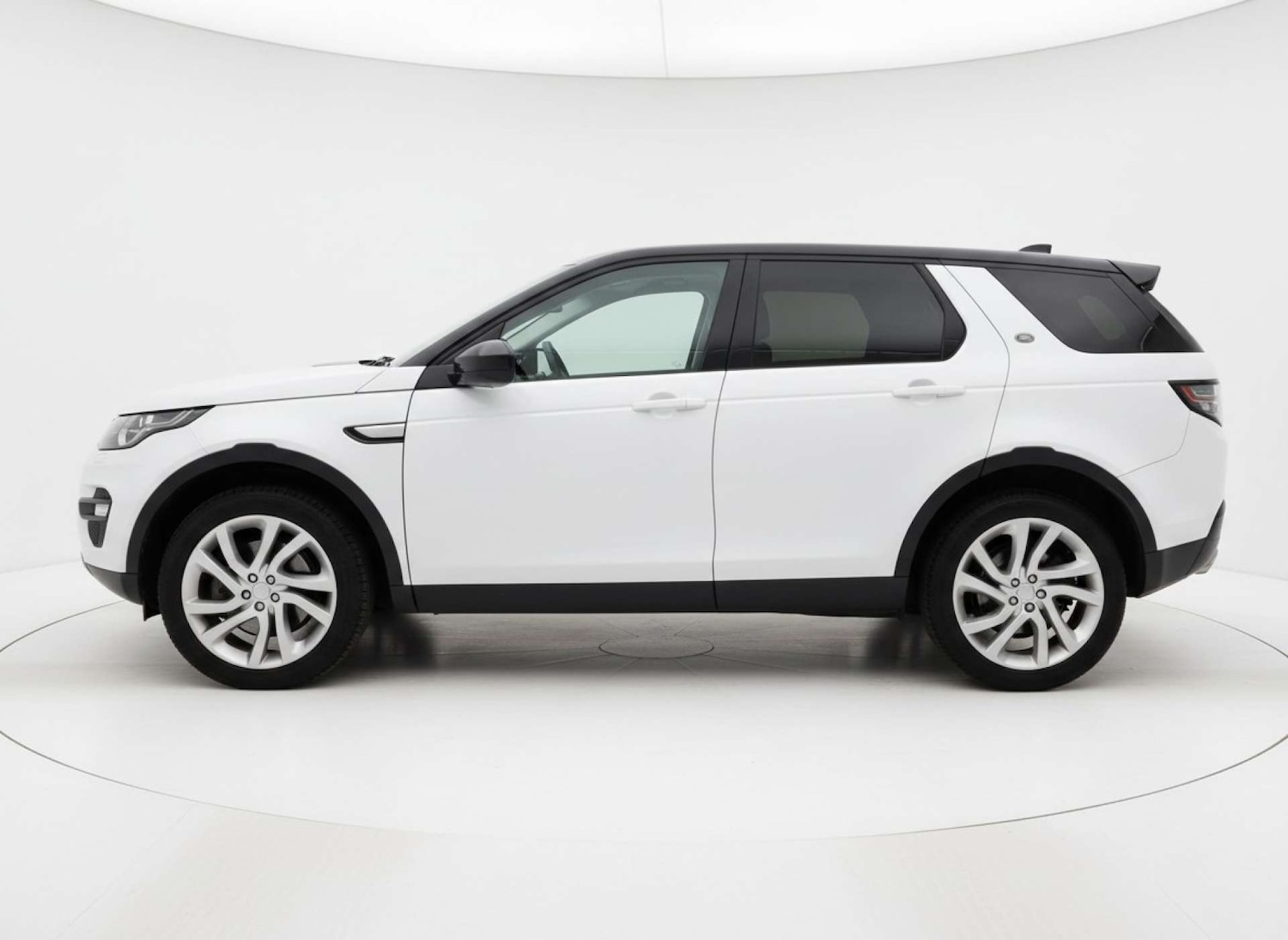 Used Land Rover Discovery Sport 2015 for sale - 78041787: Photo 7