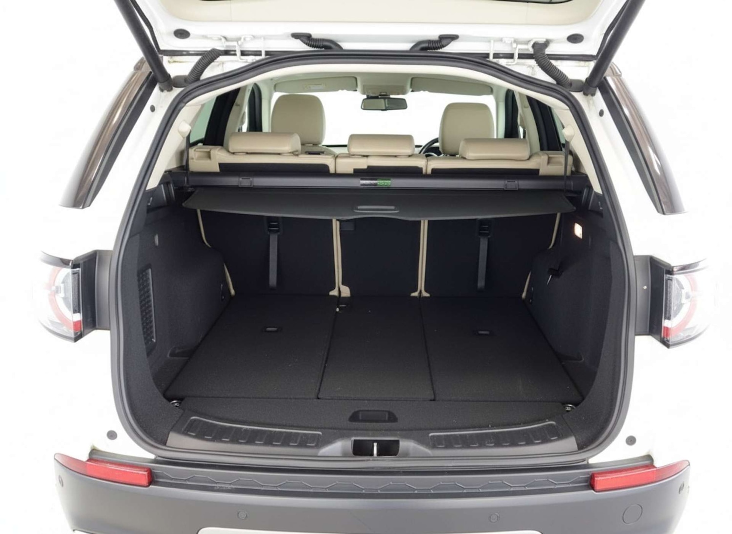 Used Land Rover Discovery Sport 2015 for sale - 78041787: Photo 8