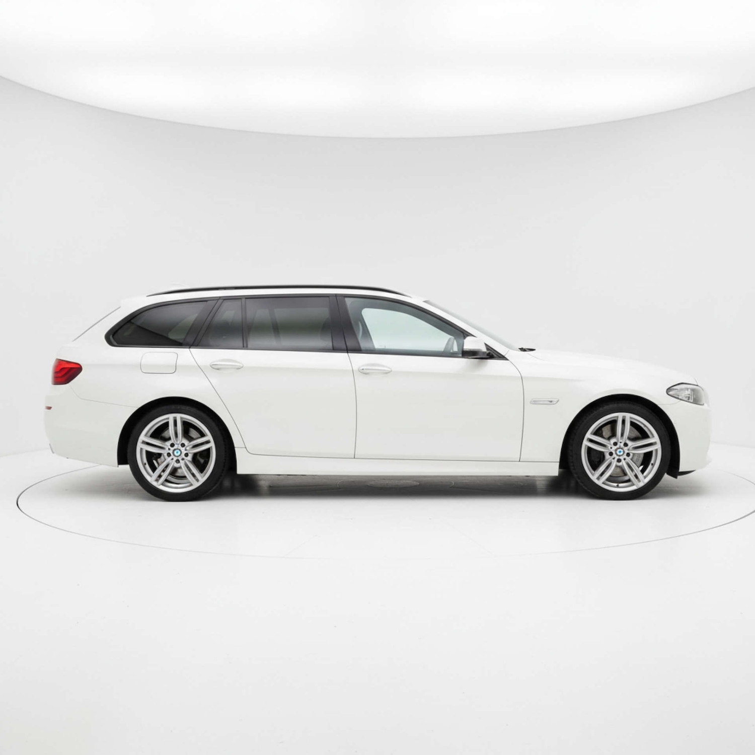 Used BMW 5 Series 2015 for sale - 77545052: Photo 6