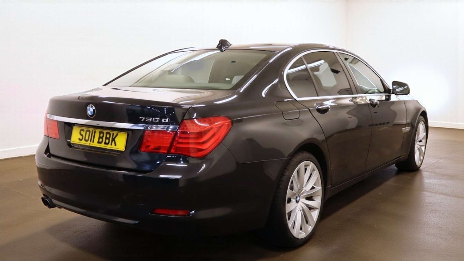Used BMW 7 Series 2011 for sale - 76720208: Photo 5