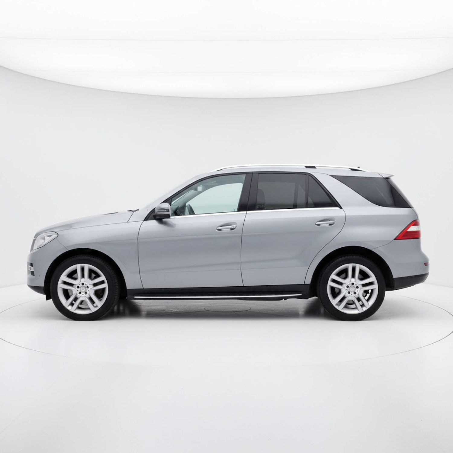 Used Mercedes-Benz M Class 2013 for sale - 77452510: Photo 7