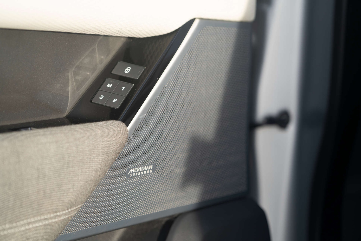 Used Land Rover Range Rover Velar 2017 for sale - 76829756: Photo 30