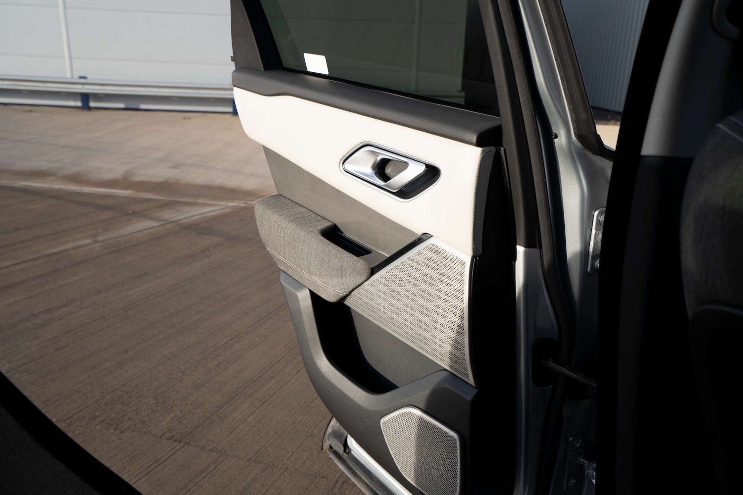 Used Land Rover Range Rover Velar 2017 for sale - 76829756: Photo 42