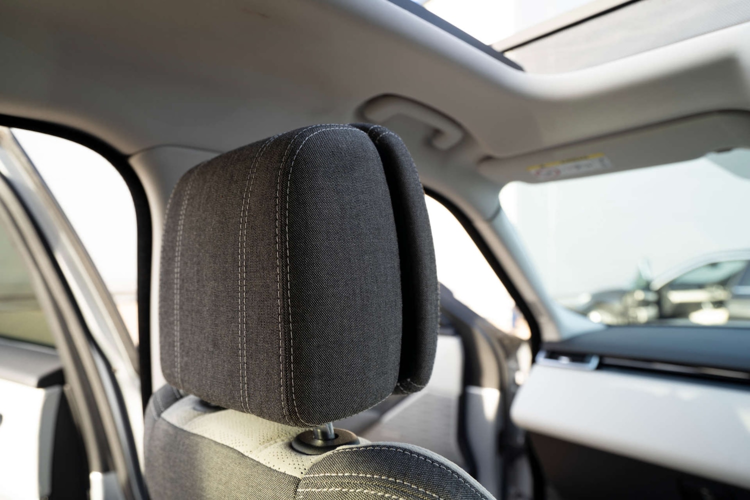 Used Land Rover Range Rover Velar 2017 for sale - 76829756: Photo 51