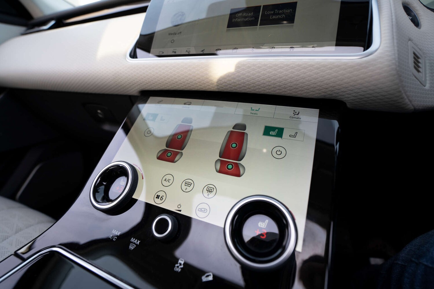 Used Land Rover Range Rover Velar 2017 for sale - 76829756: Photo 61