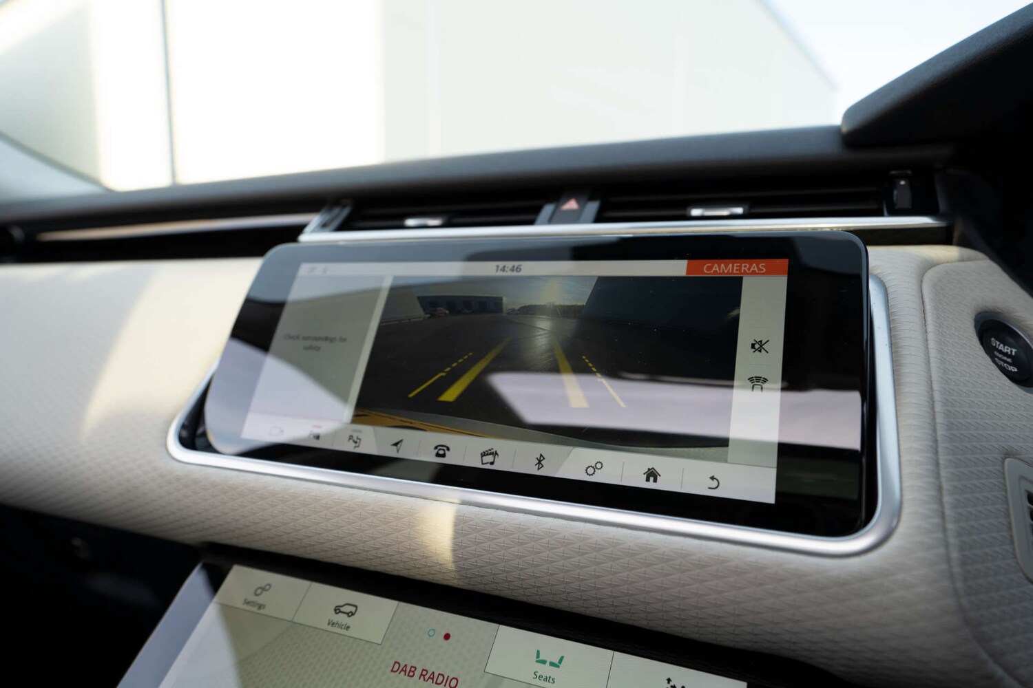 Used Land Rover Range Rover Velar 2017 for sale - 76829756: Photo 68