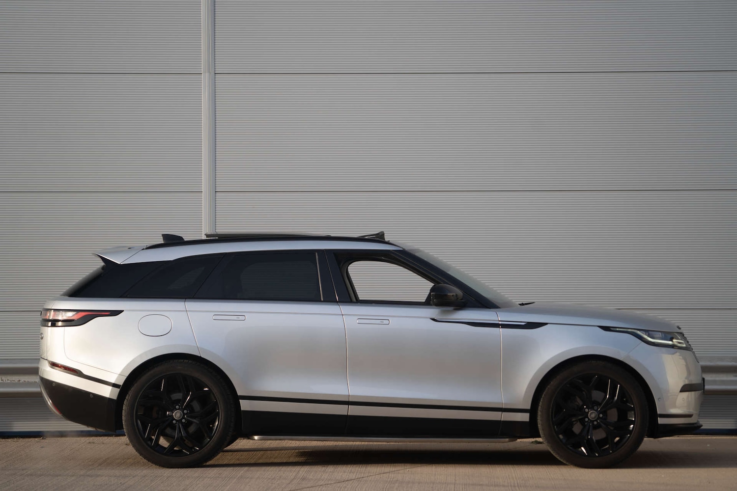 Used Land Rover Range Rover Velar 2017 for sale - 76829756: Photo 78