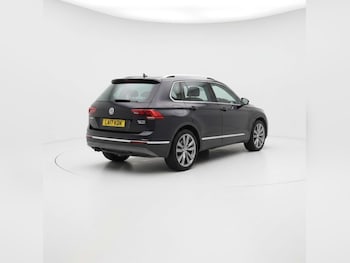Used Volkswagen Tiguan 2017 for sale - 77667844: Photo