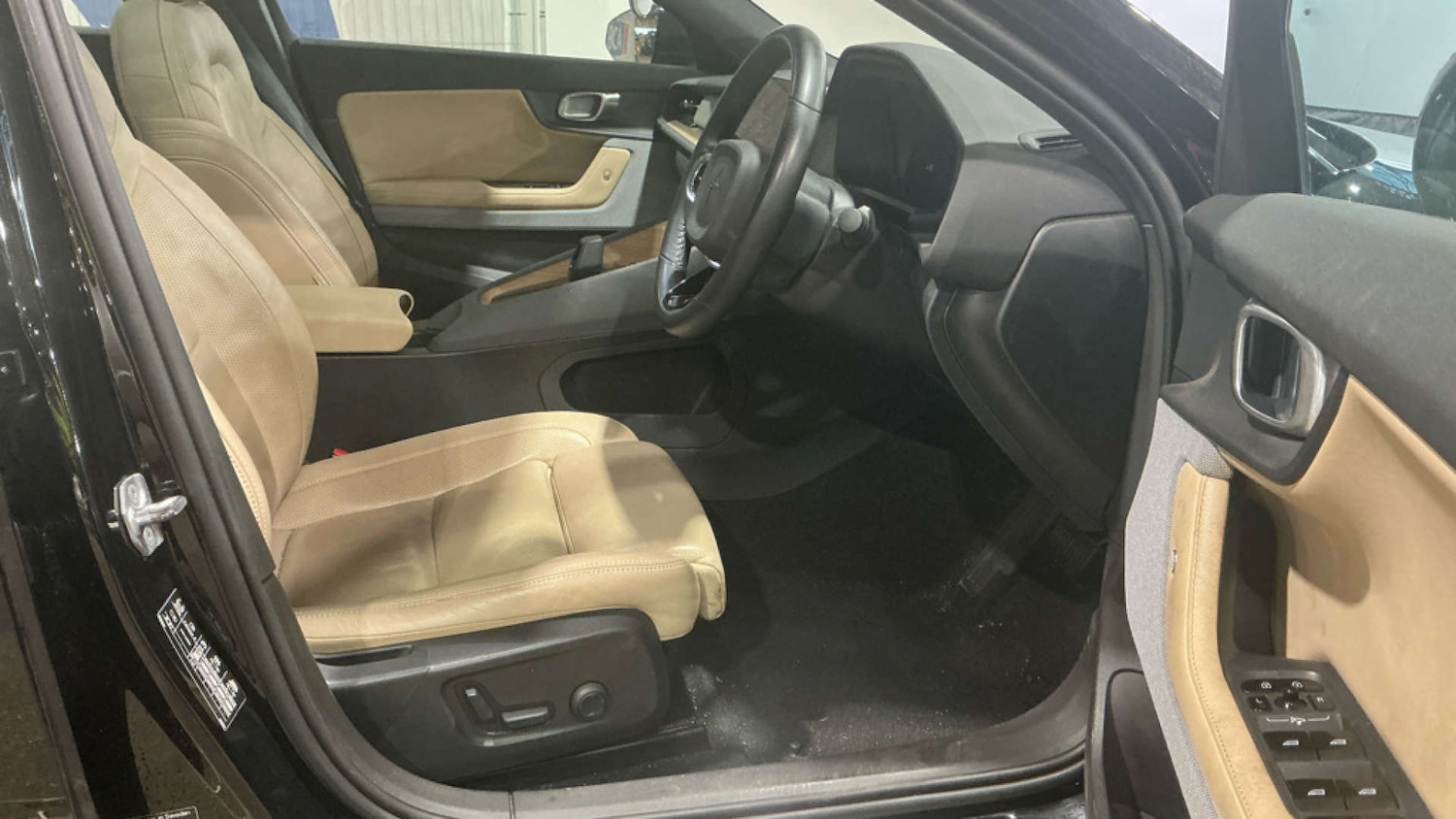 Used Polestar Polestar 2 2022 for sale - 78080688: Photo 2