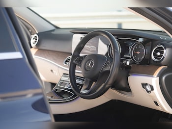 Used Mercedes-Benz E Class 2017 for sale - 78122047: Photo